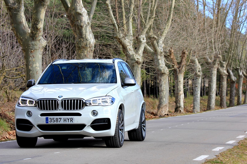 BMW X5 M50d - Foto: www.luxury360.es